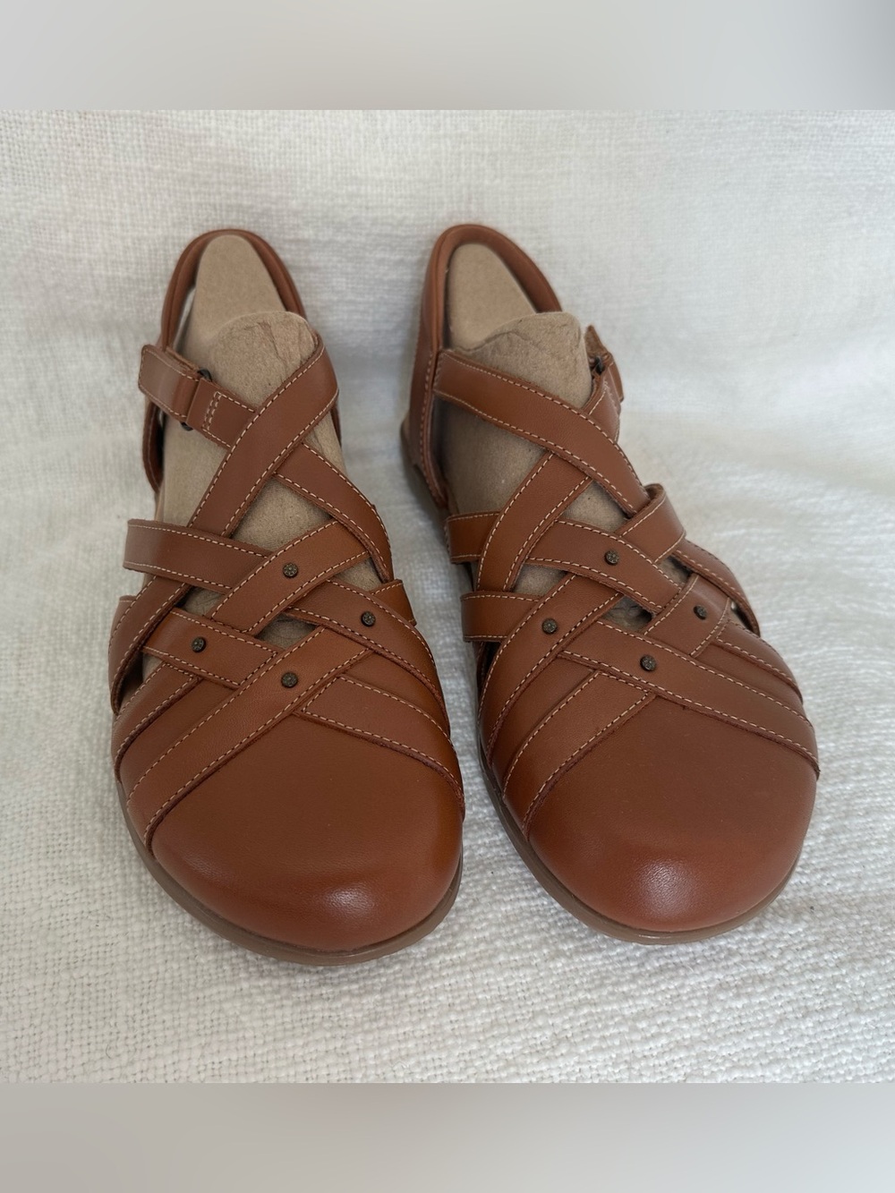 Clarks Elizabelle Sea Women’s Leather Fisherman Sandals - Picture 2 of 6